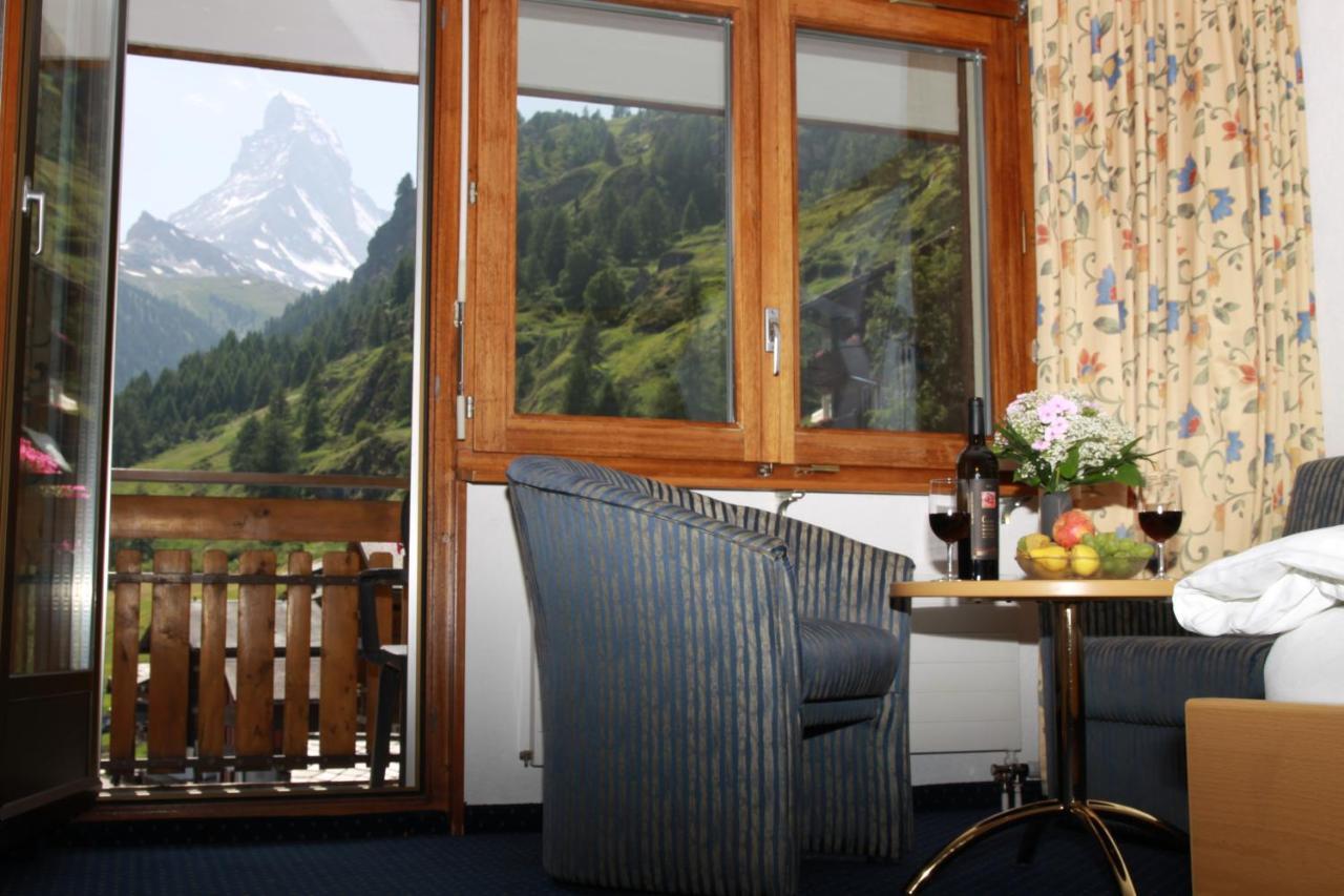 采尔马特 Alpenrose酒店 客房 照片